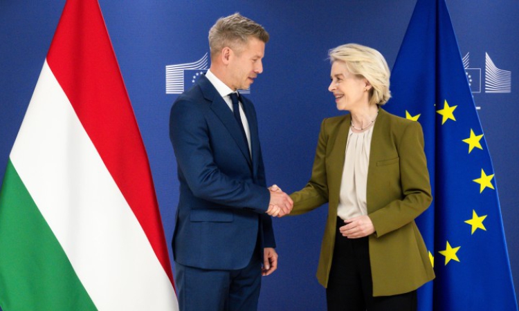 Мадяр провел „успешни“ разговори за еврофондовете с фон дер Лайен